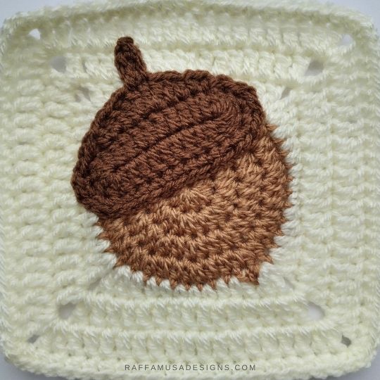 Acorn Granny Square - Crochet Pattern