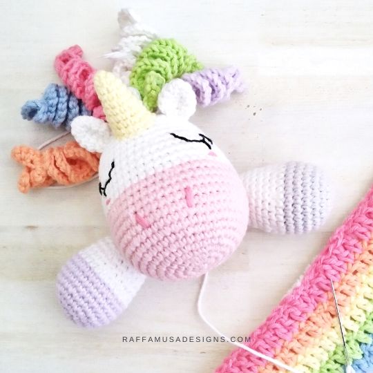 Amigurumi Unicorn - Free Crochet Pattern - Raffamusa Designs