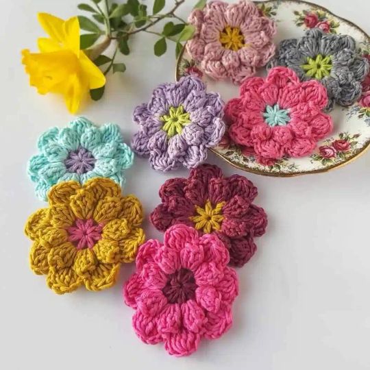 Annie Design Crochet - Easy Crochet Flowers