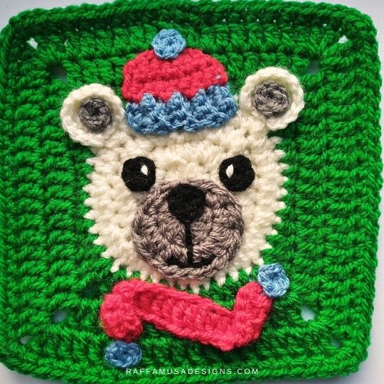 Polar Bear Granny Square - Christmas Crochet Pattern