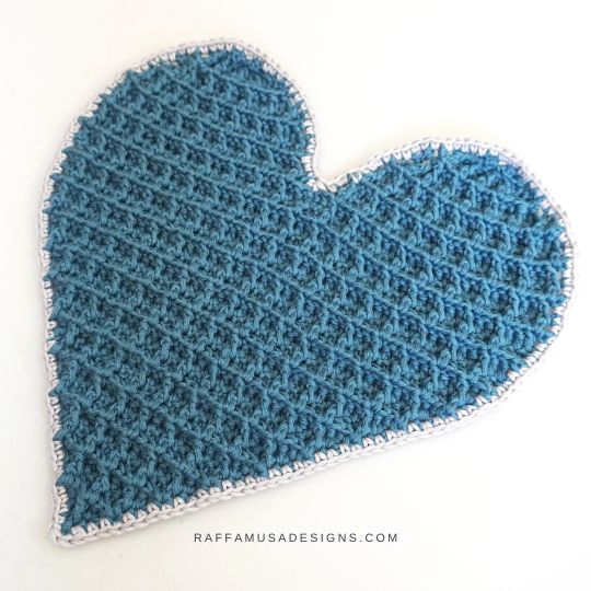 Crochet C2C Waffle Heart Dishcloth - Raffamusa Designs