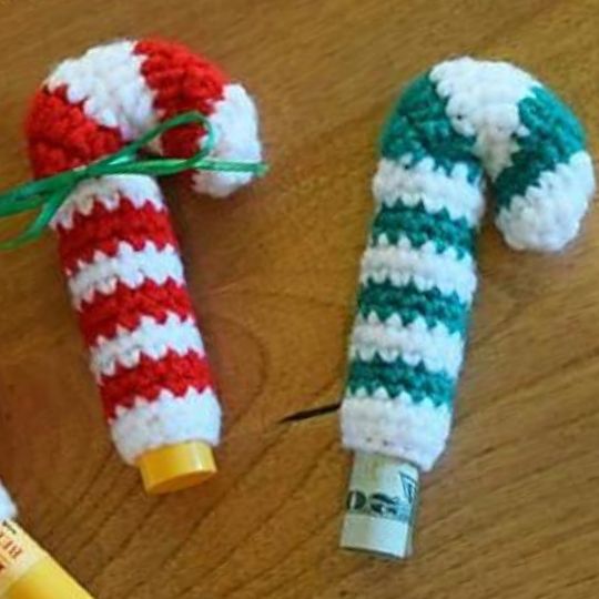 Candy Cane Lip Balm Holder - The Crafter Life