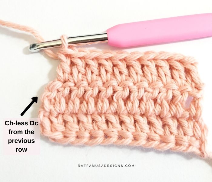 How to crochet the next rows after the Chainless Starting Double Crochet - Raffamusa Designs