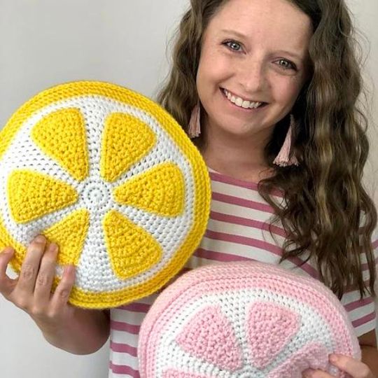 Crafty Lemon Pillow - A Crafty Concept