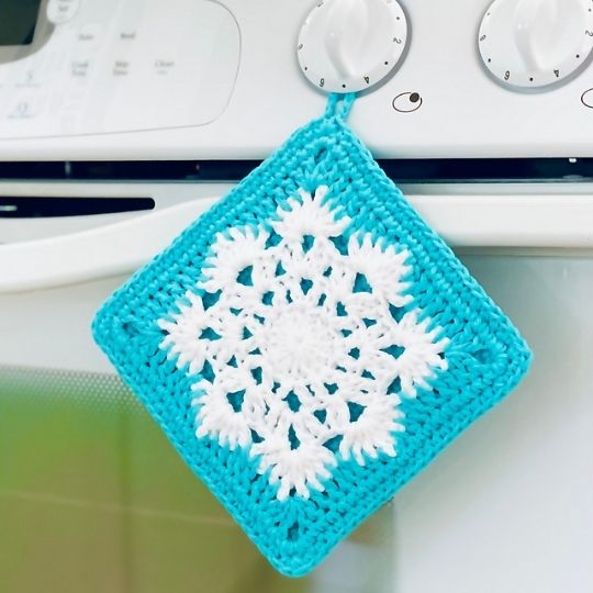 Crochet For Fun - Linda's Snowflake Potholder