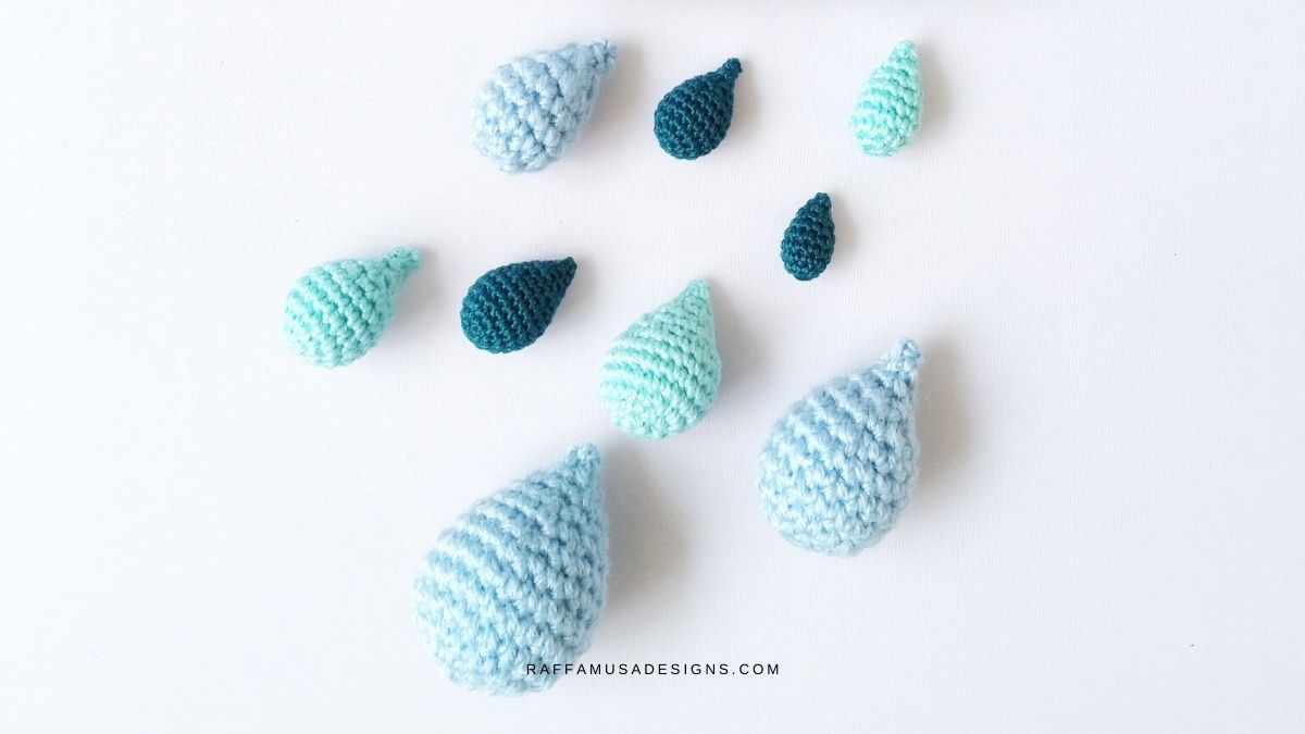 Crochet Amigurumi Raindrops - Free Pattern in 3 Sizes - Raffamusa Designs