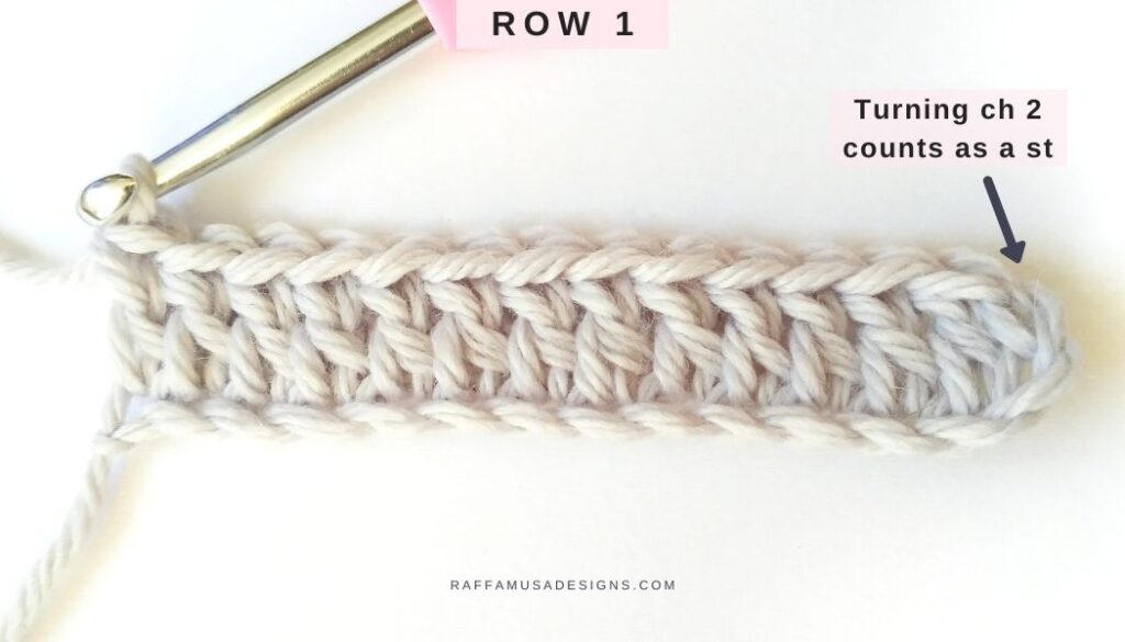 How to Crochet the Basketweave Stitch - Row 1 - Raffamusa Designs