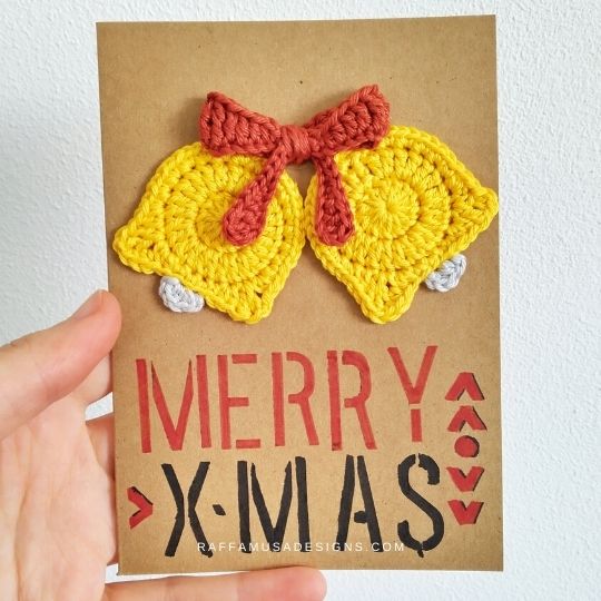 Crochet Christmas Bells Applique - Free Crochet Pattern - Raffamusa Designs