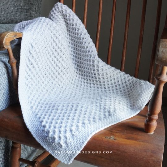 Crochet Corner-to-Corner Waffle Baby Blanket - Raffamusa Designs