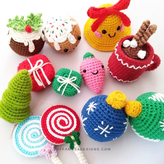 Crochet Christmas Amigurumi Ornaments - Raffamusa Designs