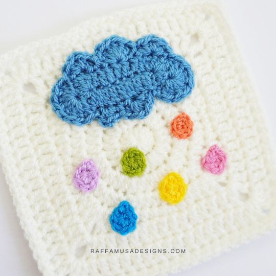 Crochet Cloud and Rain Applique - Raffamusa Designs