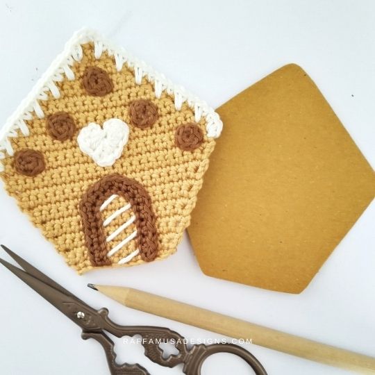 Crochet Gingerbread House Ornament Applique - Raffamusa Designs