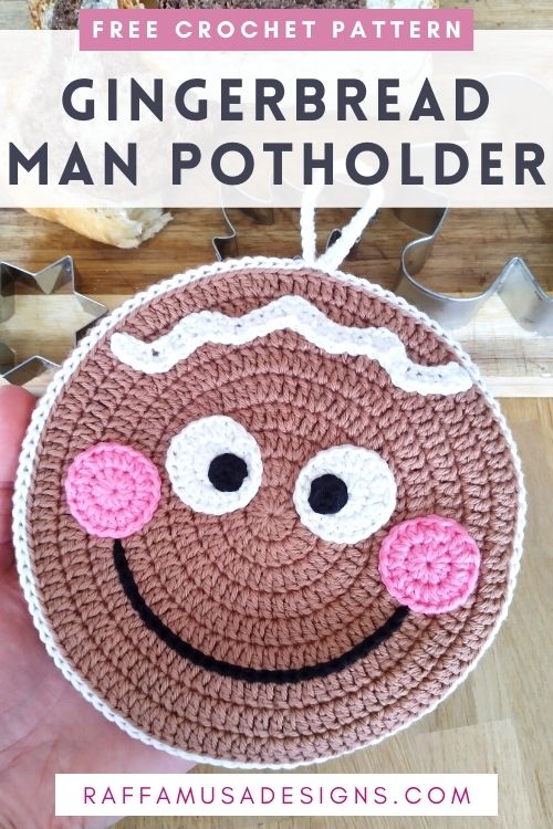 Gingerbread Man Christmas Potholder - Free Crochet Pattern - Raffamusa Designs