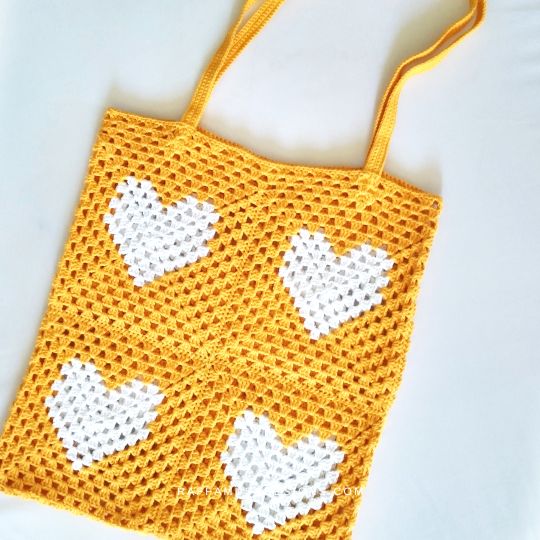 Crochet Granny Heart Produce Bag - Raffamusa Designs