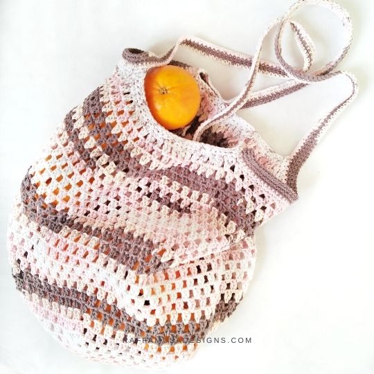 Free Crochet Pattern - Granny Hexagon Market Bag - Raffamusa Designs