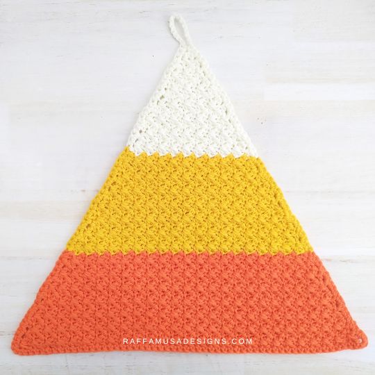 Crochet Candy Corn Dishcloth - Raffamusa Designs