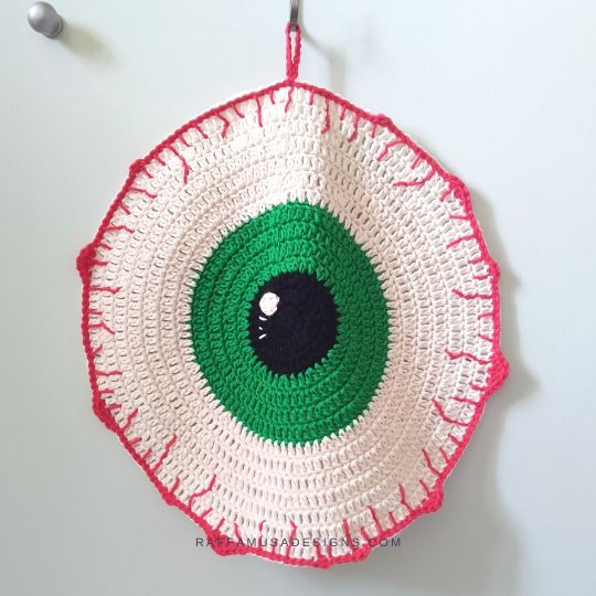 Crochet Halloween Eye Dishcloth - Raffamusa Designs