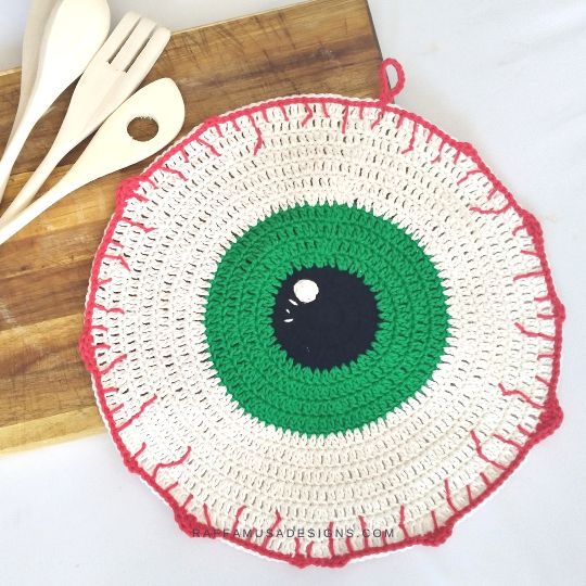 Crochet Halloween Eye Dishcloth made with 100% Cotton Yarn - Raffamusa Designs