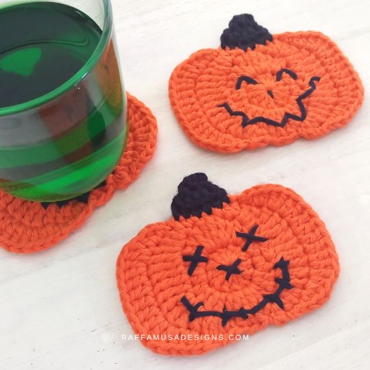 Crochet Halloween Pumpkin Coasters - Raffamusa Designs