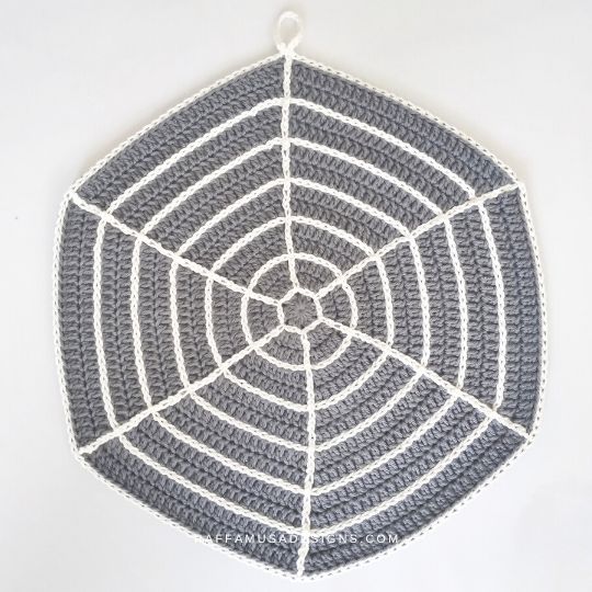 Spiderweb Dishcloth Crocheted with 100% Cotton Yarn - Raffamusa Designs