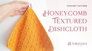 Honeycomb Textured Dishcloth - Free Crochet Pattern - Raffamusa Designs