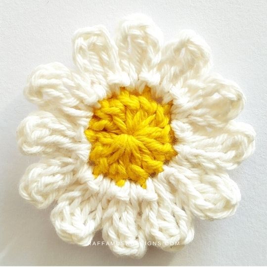 Large Daisy Flower Applique - Raffamusa Designs
