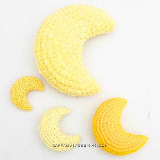 Crochet Moon Amigurumi - Raffamusa Designs