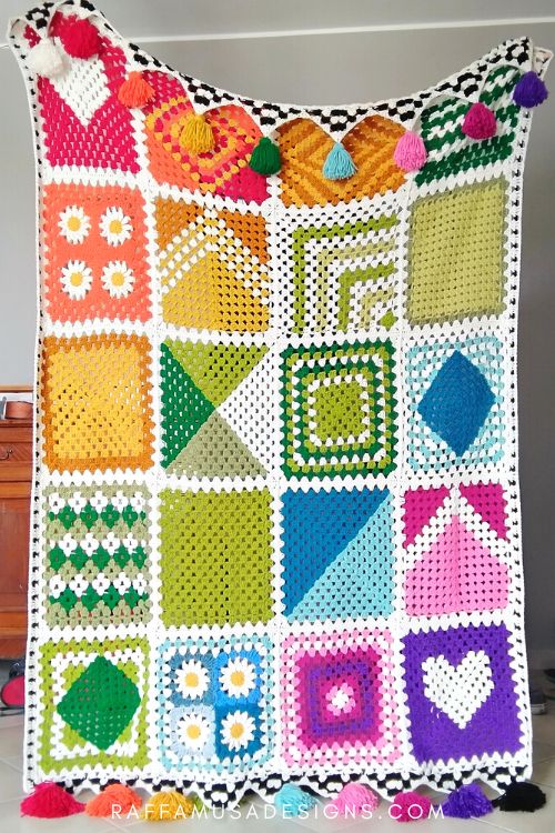 Crochet Rainbow Granny Squares Blanket - Raffamusa Designs