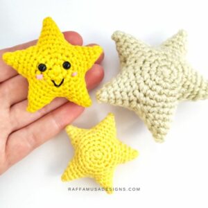 Amigurumi Raindrops – Free Crochet Pattern – in 3 Sizes!