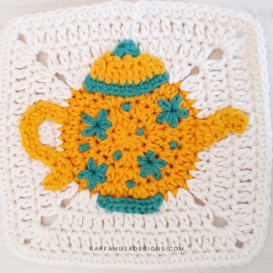 Crochet Teapot Granny Square - Raffamusa Designs