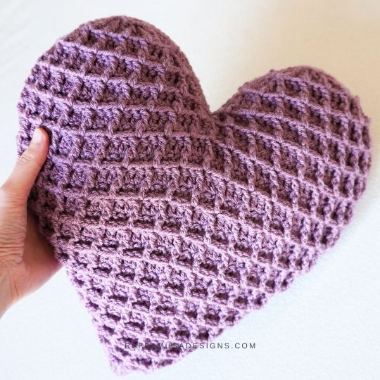 Crochet Waffle Heart Pillow Pattern - Raffamusa Designs