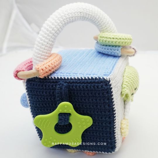 Crochet Weather Sensory Cube - Teething Star - Raffamusa Designs