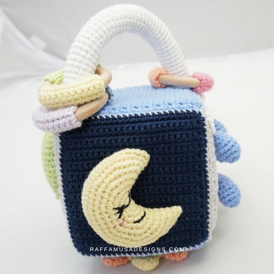 Crochet Weather Sensory Cube - Moon - Raffamusa Designs