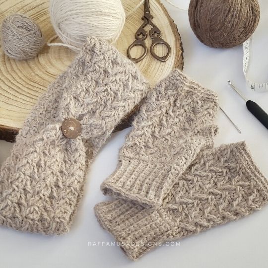 Crochet Hygge Arrow Fingerless Gloves and Headband - Raffamusa Designs