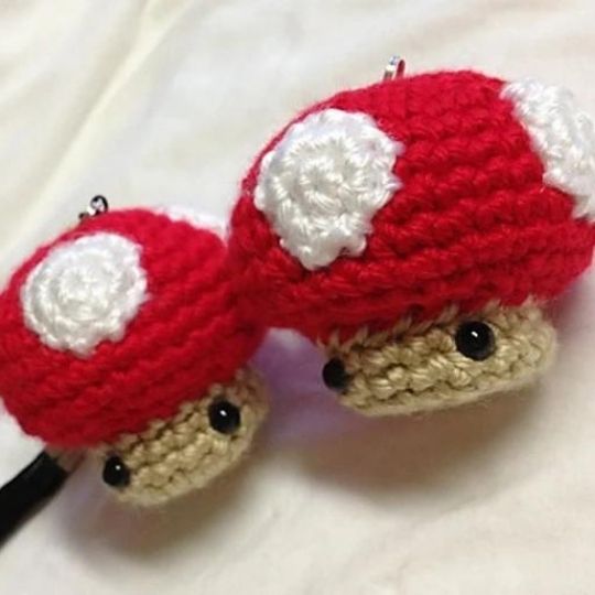 DDs Crochet - Mini Mushroom Charm