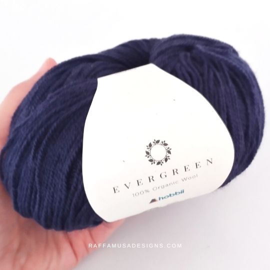 Hobbii Evergreen - 100% Organic Wool Yarn - Raffamusa Designs