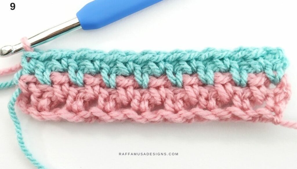 How to Crochet Change Color with the Moss Stitch - 9 - Raffamusa Designs