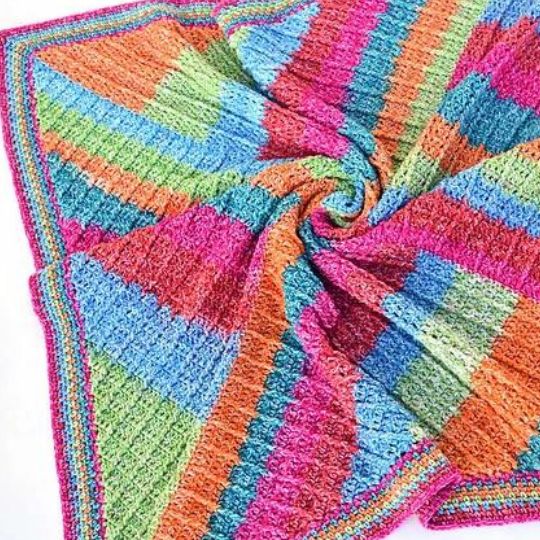In a Tizzy Crochet Blanket - Polly Plum