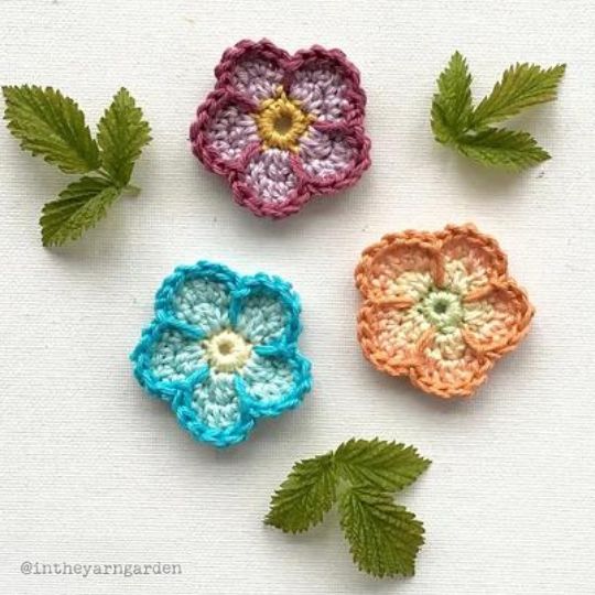 In the Yarn Garden - Crochet Sunday Flower