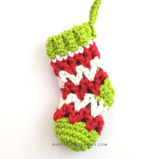 Crochet Mini Christmas Stocking - Raffamusa Designs