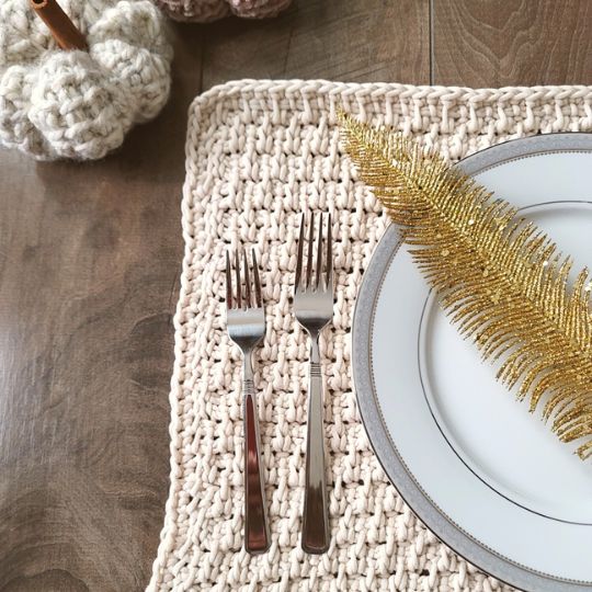 Noor's Knits - Tunisian Moss Placemat