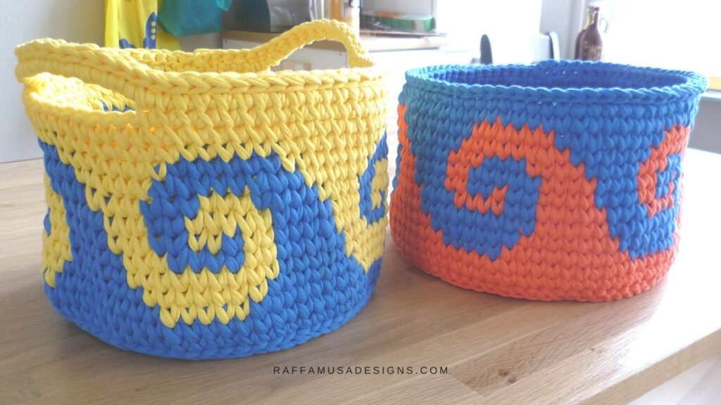 Tapestry Crochet Sea Waves Basket - Free Pattern - Raffamusa Designs