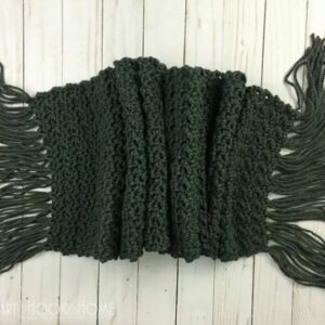 30+ Free Crochet Chunky & Super Chunky Scarf Patterns • RaffamusaDesigns