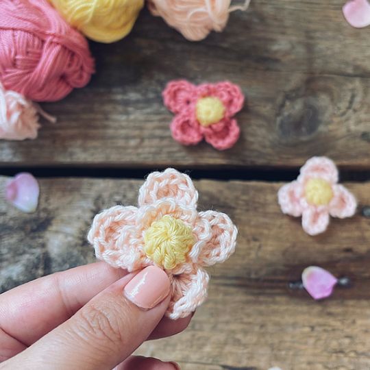 Sisters in Stitch - Crochet Butterfly Pop Flower