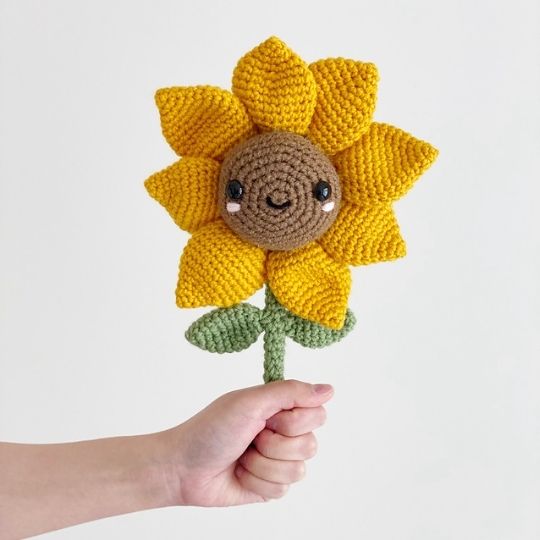 Sunny Saraloo the Sunflower by Michael Hon on Ravelry