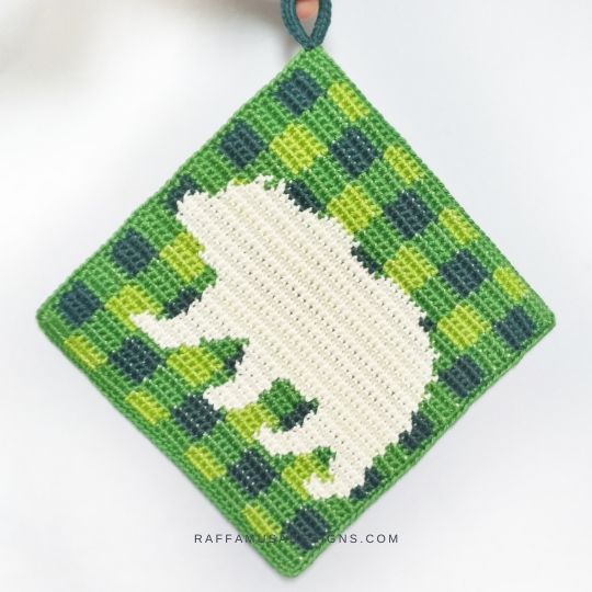 Tapestry Crochet Bear Potholder - Raffamusa Designs