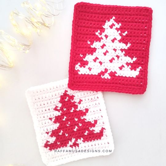 Tapestry Crochet Christmas Tree Square - Raffamusa Designs