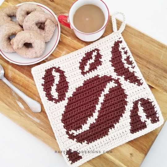 Coffee Beans Hot Pad - Free Tapestry Crochet Pattern - Raffamusa Designs