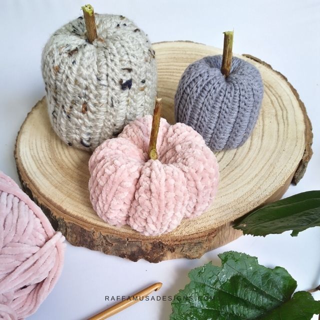 Tunisian crochet Delicata Pumpkins - Raffamusa Designs